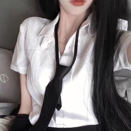 香椿 海报